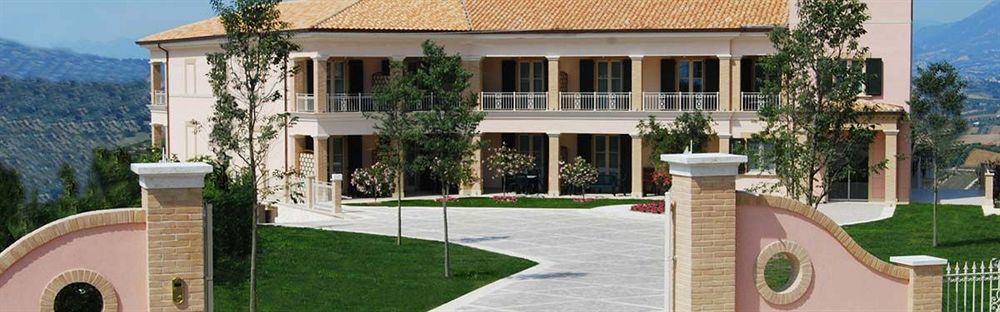 Incantea Resort Tortoreto Exterior photo